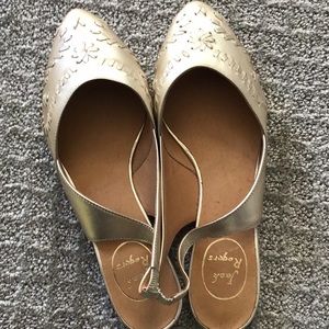 Jack Rogers Platinum shoes